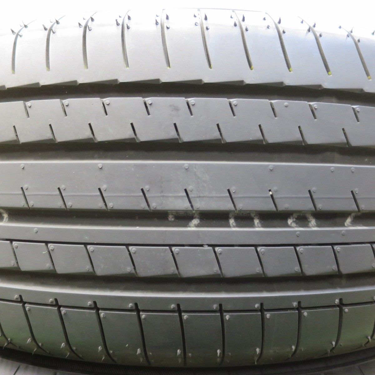 新車外し！25年☆225/60R17 ヨコハマ アドバン V61 V61H タイヤ 17 