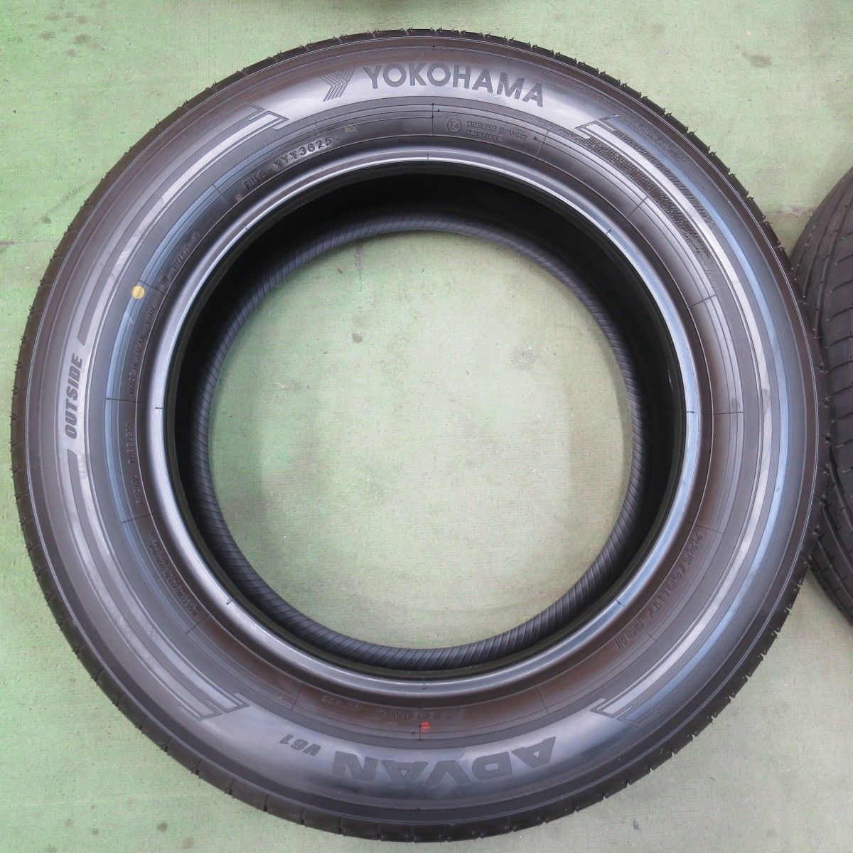 新車外し！25年☆225/60R17 ヨコハマ アドバン V61 V61H タイヤ 17 