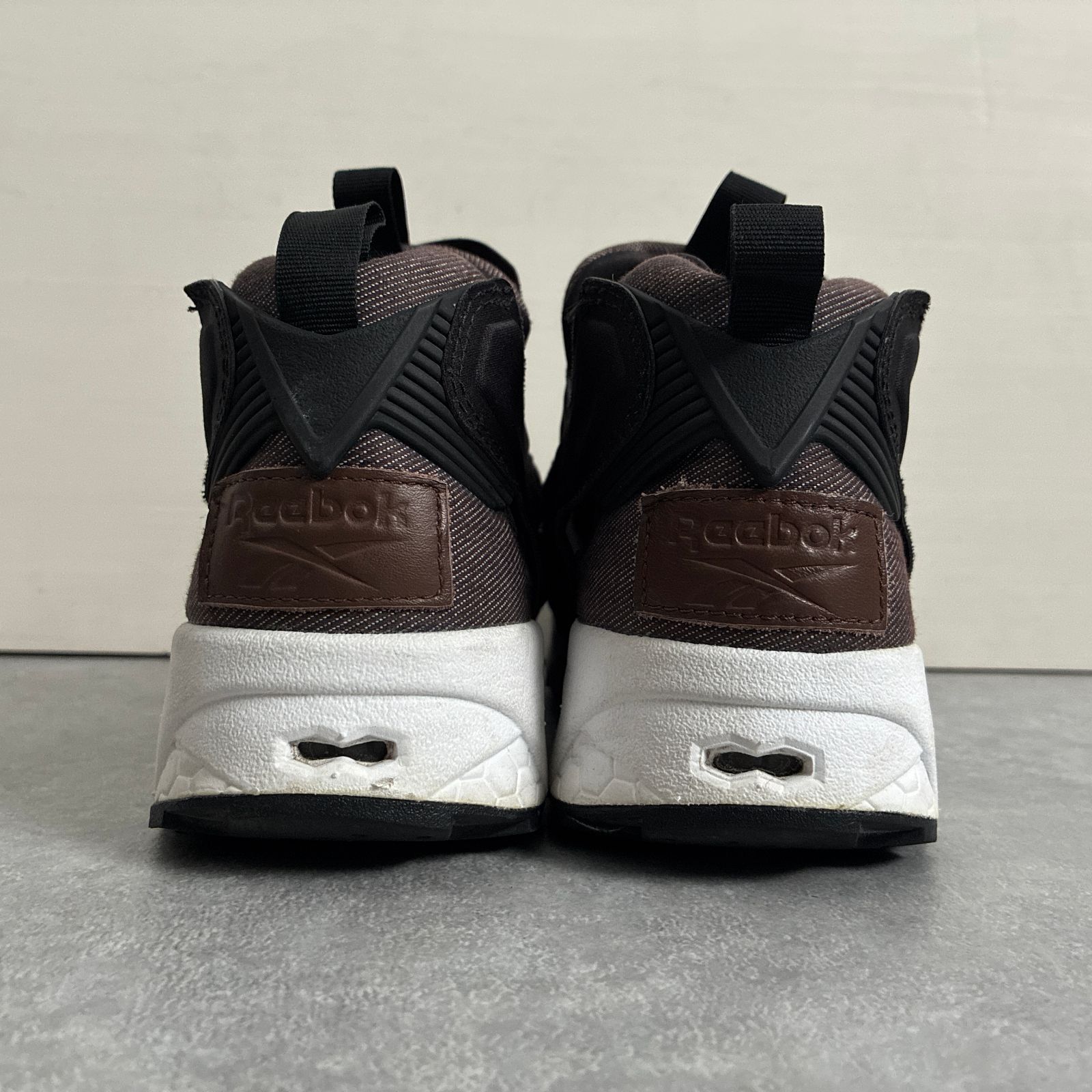 美品 Reebok INSTAPUMP FURY Denim ABC-MART限定 スニーカー シューズ 