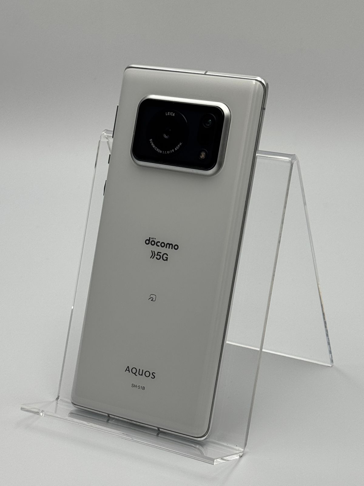 訳あり　AQUOS R6 SH-51B 訳あり】AQUOS R6 SH-51B ホワイト 128GB SIMフリー - メルカリ
