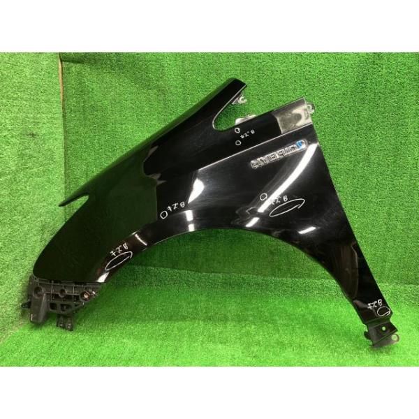 プリウスα ZVW40W 左フロントフェンダー G 7人 53802-47080 202 プリウスα ZVW40W 左フロントフェンダー G 7人 53802-47080 202 - メルカリ