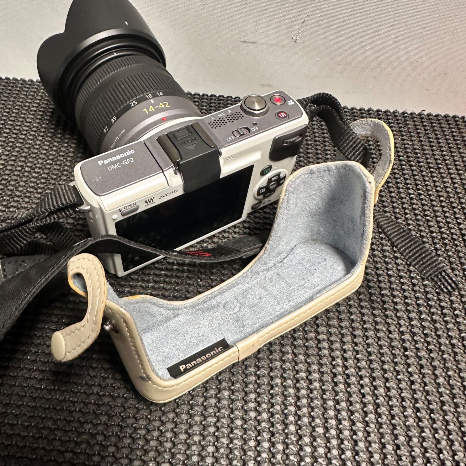 Panasonic LUMIX DMC-GF2 カメラ GF2 本体 14-42レンズセット 箱無 