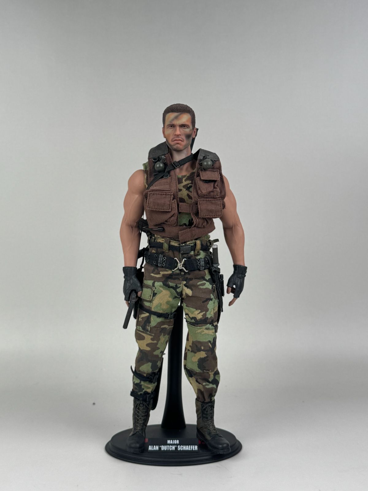 ホットトイズ ムービー・マスターピース プレデター 1/6スケール