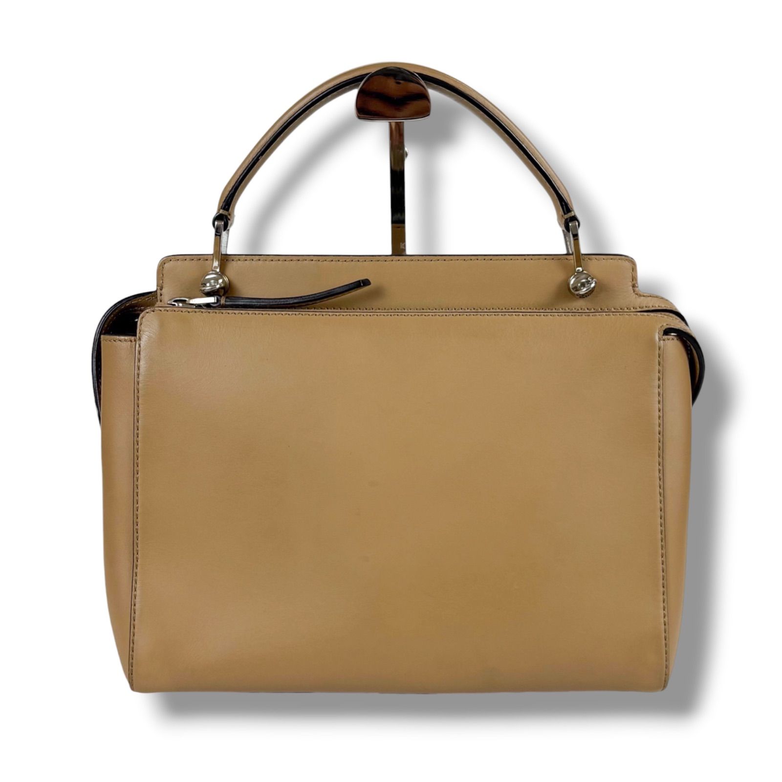 フェンディ FENDI ドットコム フラワースタッズ ハンドバッグ フェンディ FENDI ドットコム フラワースタッズ ハンドバッグ