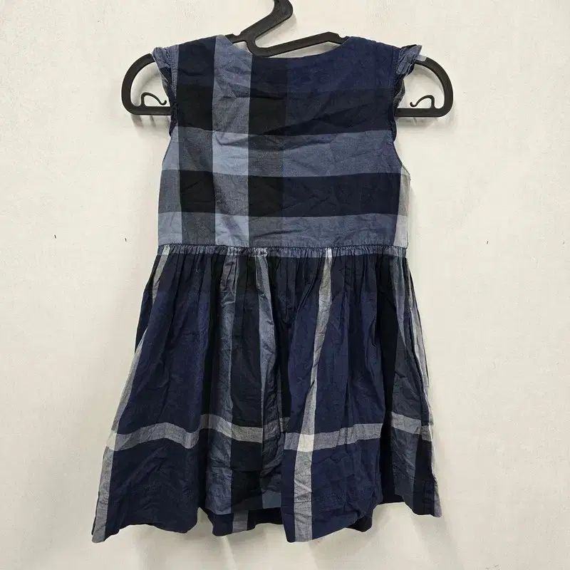 正規品/7Y バーバリー キッズ ノースリーブ ワンピース - メルカリ