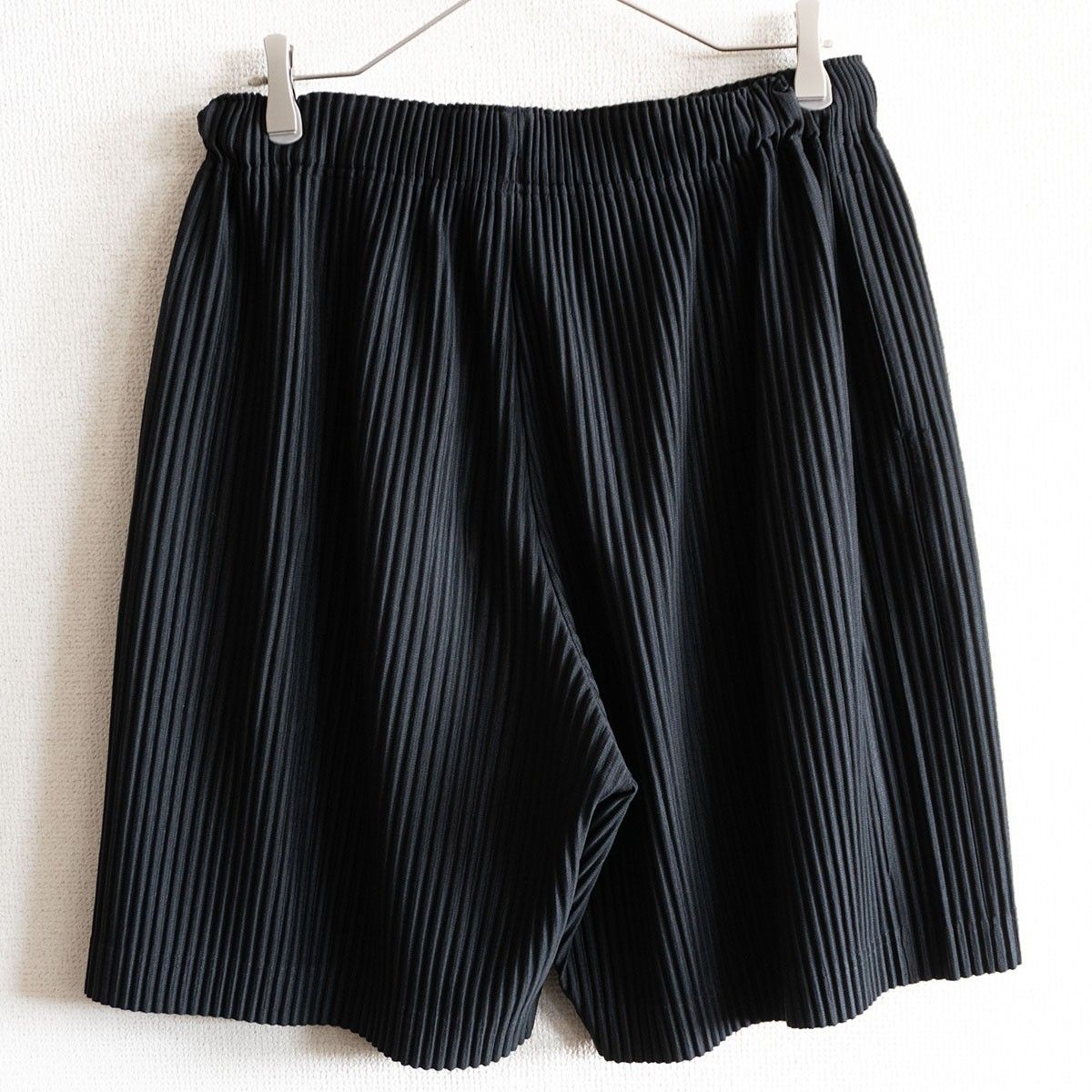 美品】 HOMME PLISSE ISSEY MIYAKE【プリーツ ショート パンツ】 3 