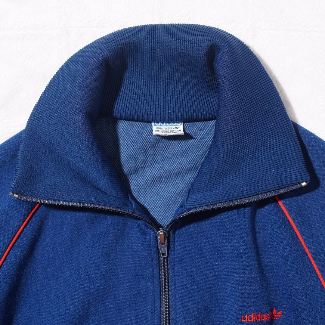激レアカラー☆80s アディダス 刺繍ロゴ トラックジャケット デサント製 O 80s デサント製 アディダス adidas トラックジャケット L (表記:O