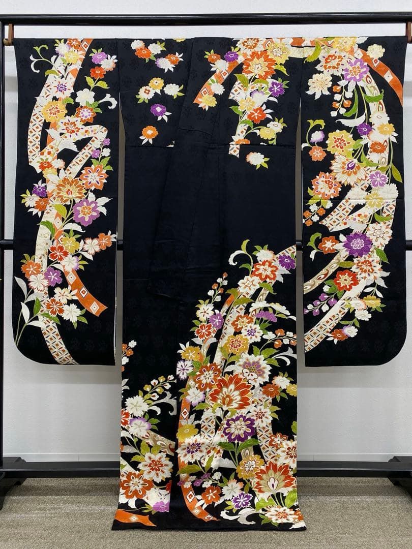 振袖 金駒 金彩 紋意匠 身丈172cm 撥水加工済 MO3579 - メルカリ