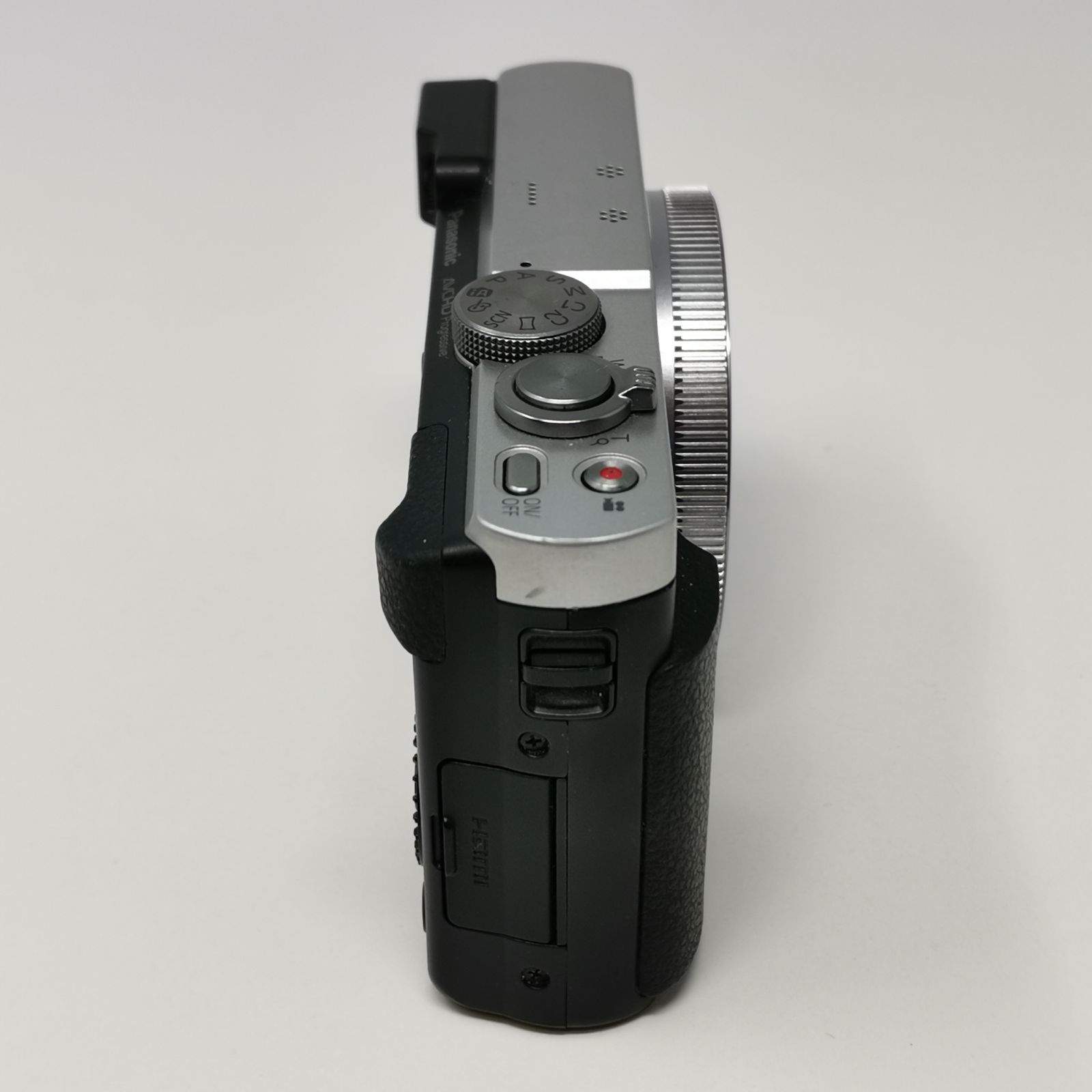 ☆希少 生産終了 Panasonic LUMIX DMC-TZ70 カメラ コンデジ 動作確認