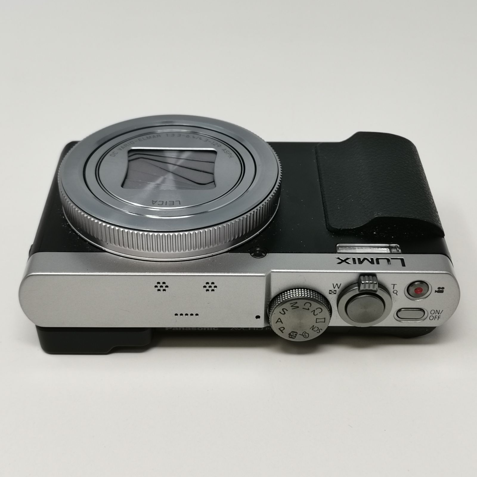 ☆希少 生産終了 Panasonic LUMIX DMC-TZ70 カメラ コンデジ 動作確認