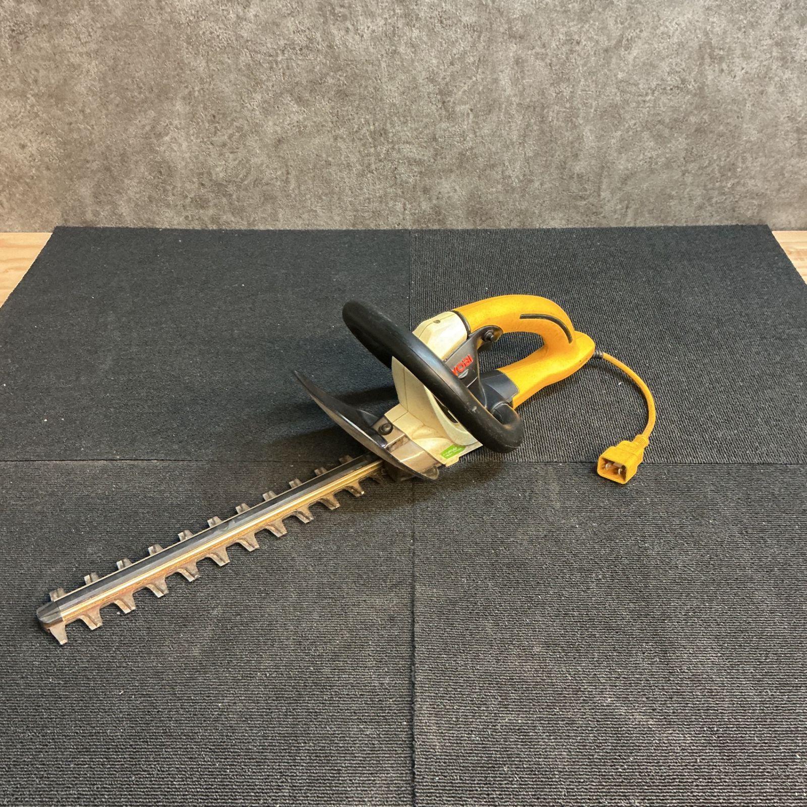 中古】リョービ(RYOBI) ヘッジトリマー HT-3032 【越谷店】 - メルカリ