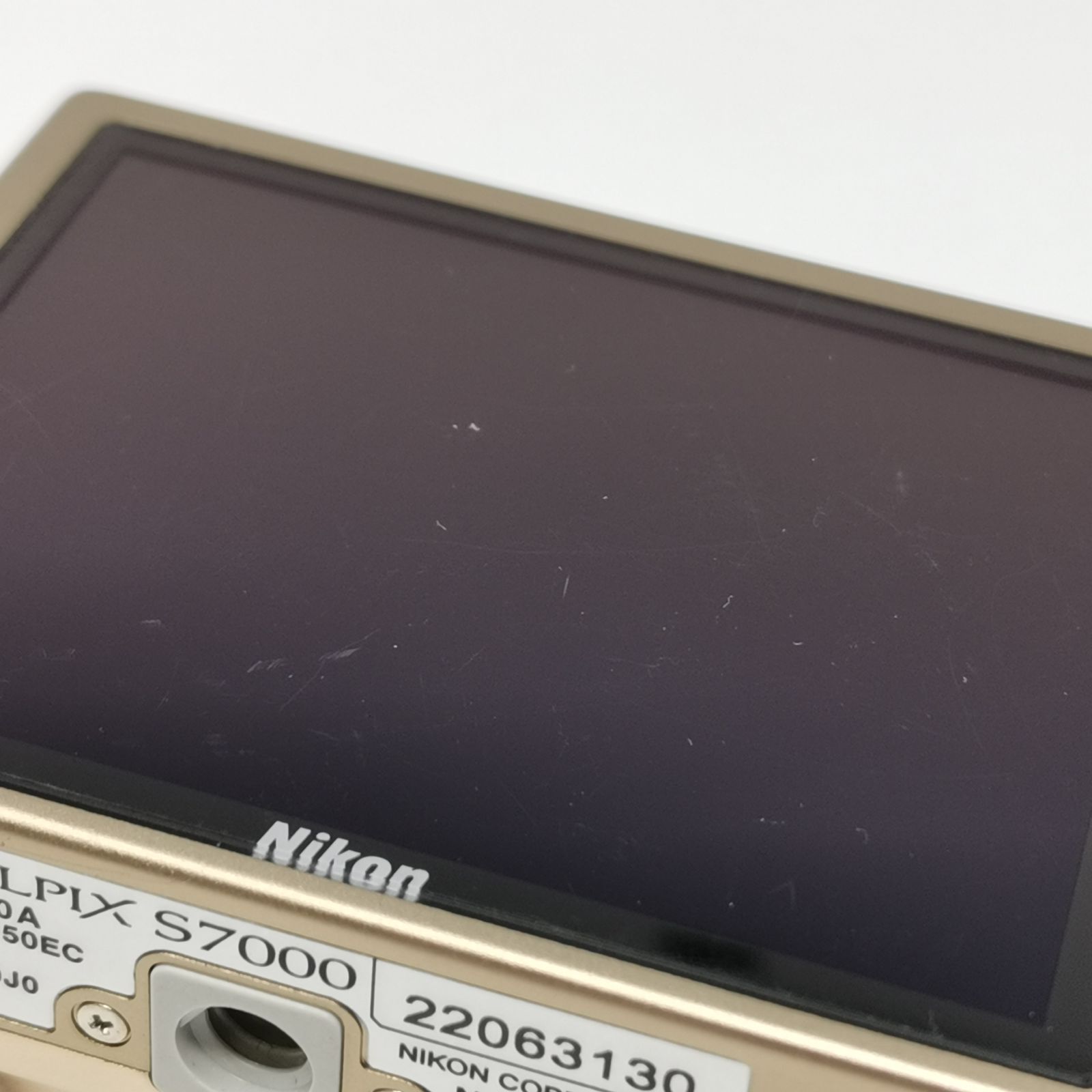 Nikon COOLPIX S7000 カメラ コンデジ ゴールド 充電器ないため動作未 