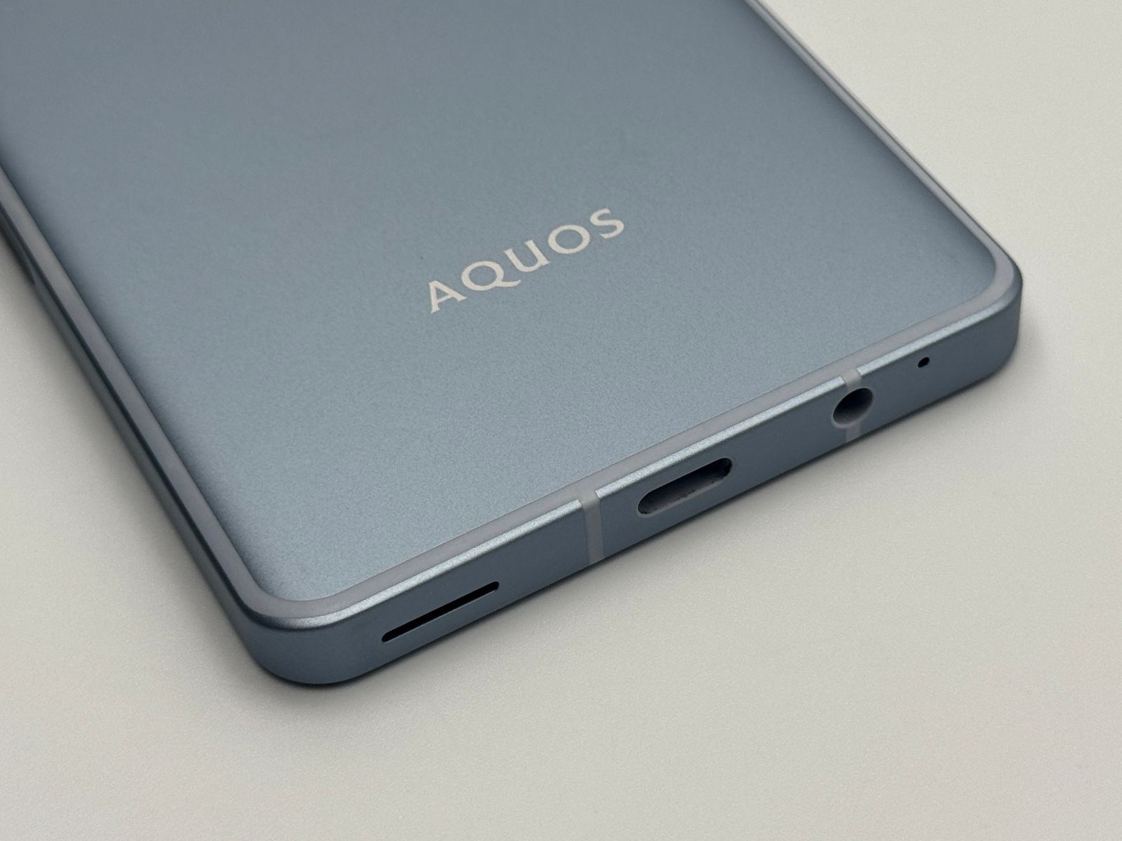 AQUOS sense7 ブルー 美品 AQUOS sense7 ブルー 美品 シャープ AQUOS