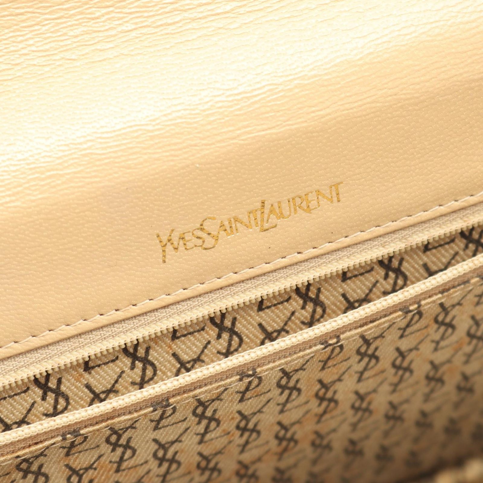 イヴ・サンローラン YVES SAINT LAURENT ショルダーバッグ カサンドラ 