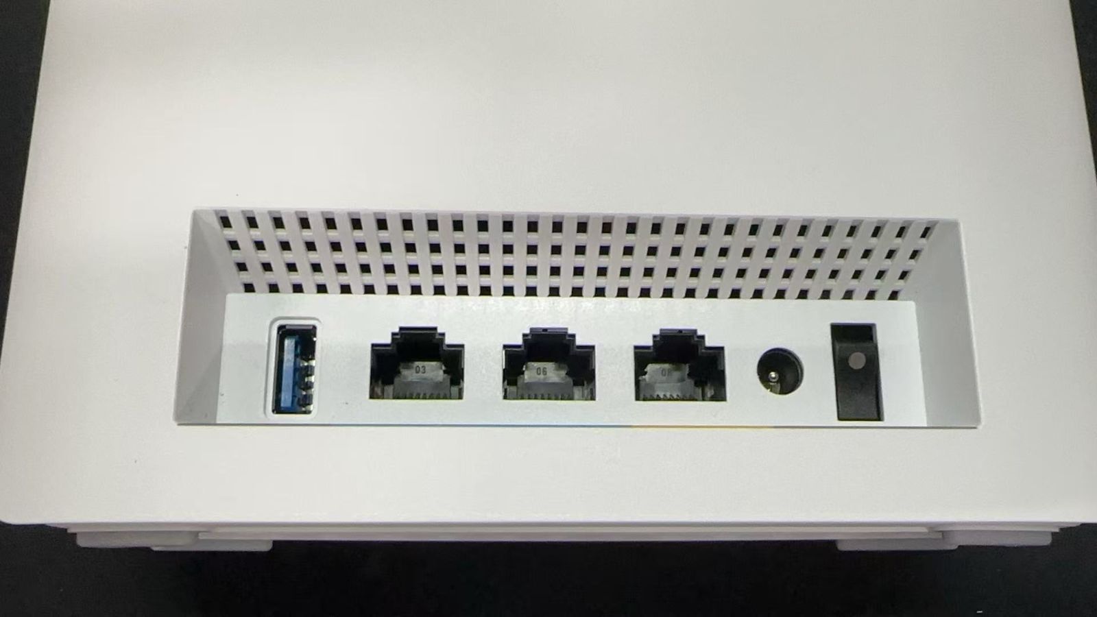 ASUS RT-BE18000 WiFi7 ルーター ほぼ未使用 - メルカリ