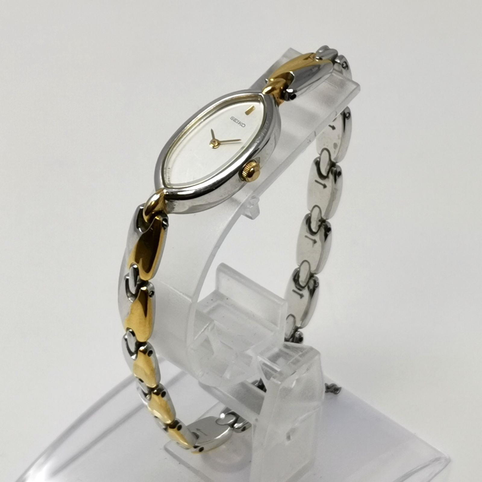 SEIKO 腕時計 1E20-5270 レディース 電池ないため動作未確認 中古品