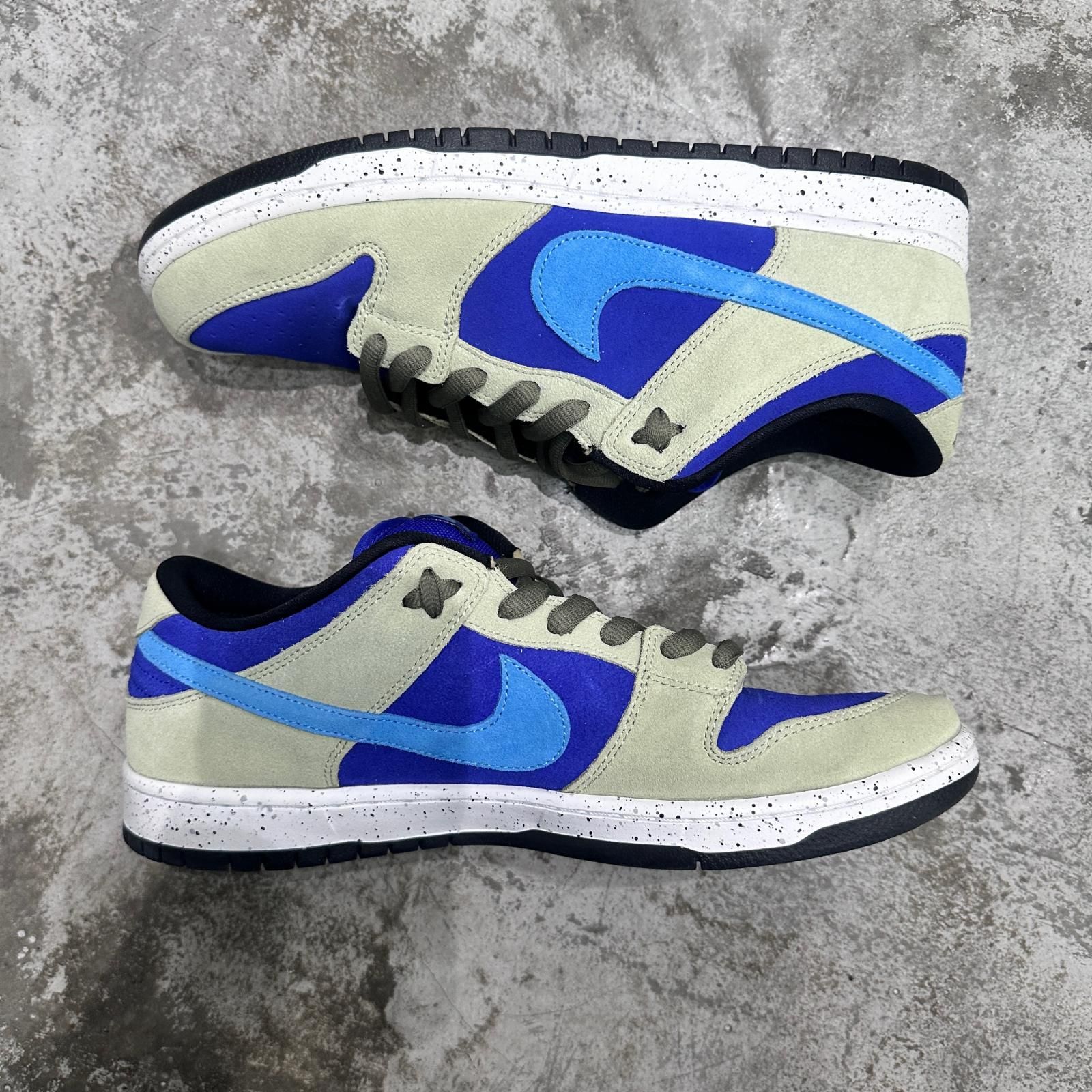 NIKE SB Dunk Low 