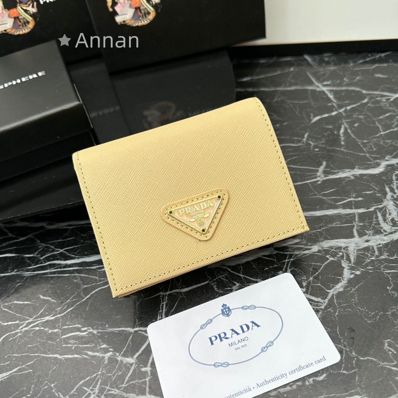 未使用品】最終値下げPRADA プラダ 折り財布 小銭入れ - メルカリ