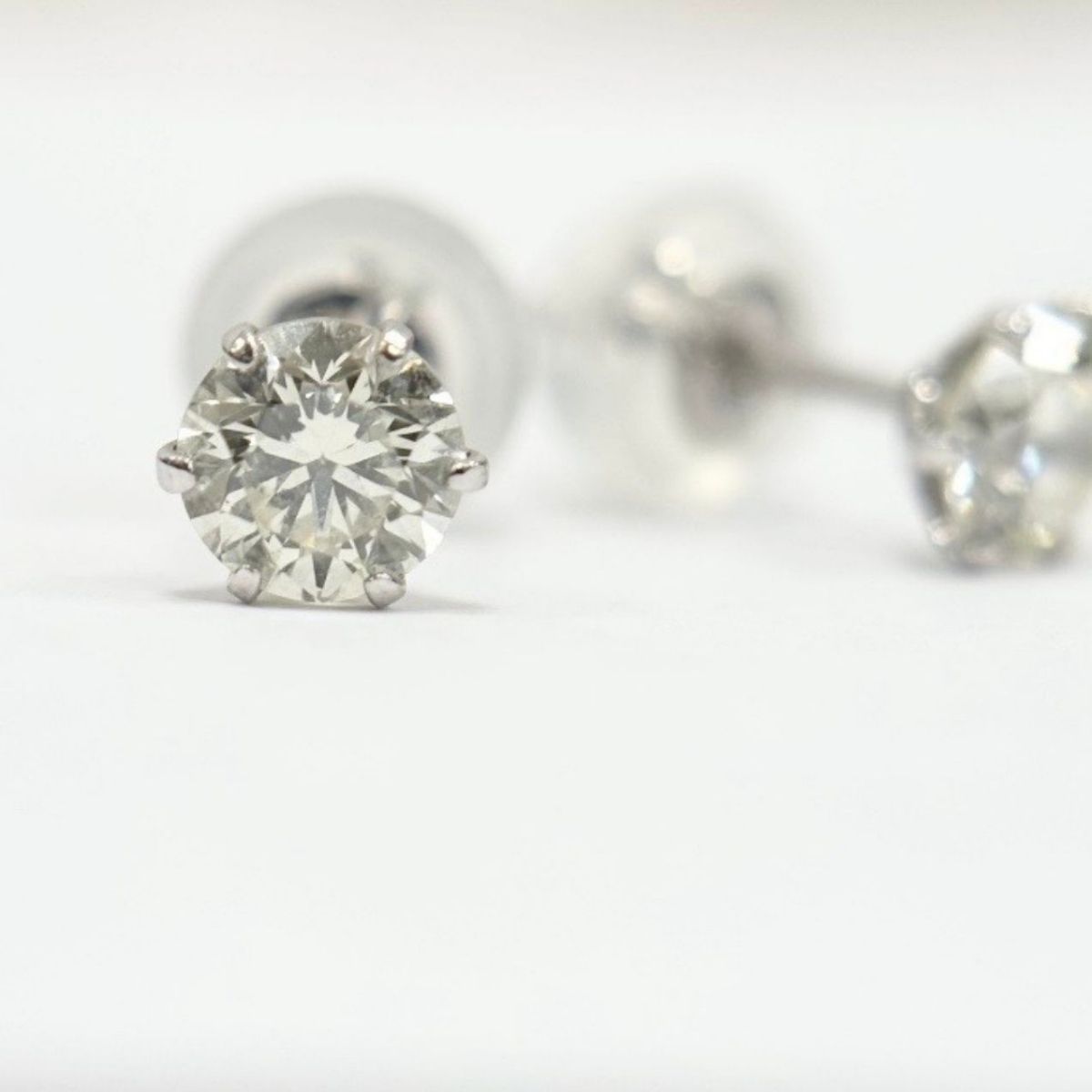 Pt900 ダイヤモンド 0.26ct 0.26ct ピアス - メルカリ