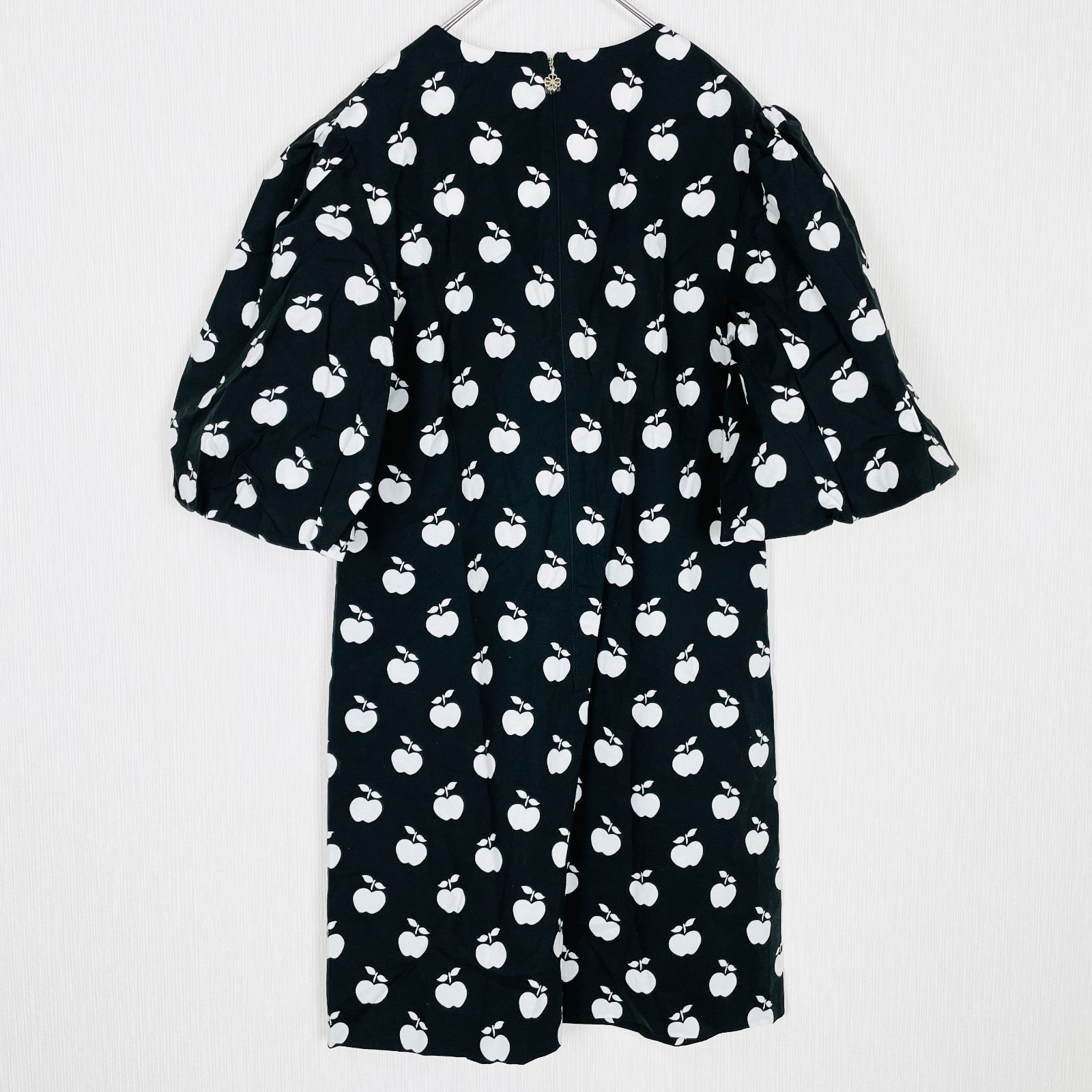 未使用タグ付】kate spade （ケイト・スペード ）ワンピース アップル 