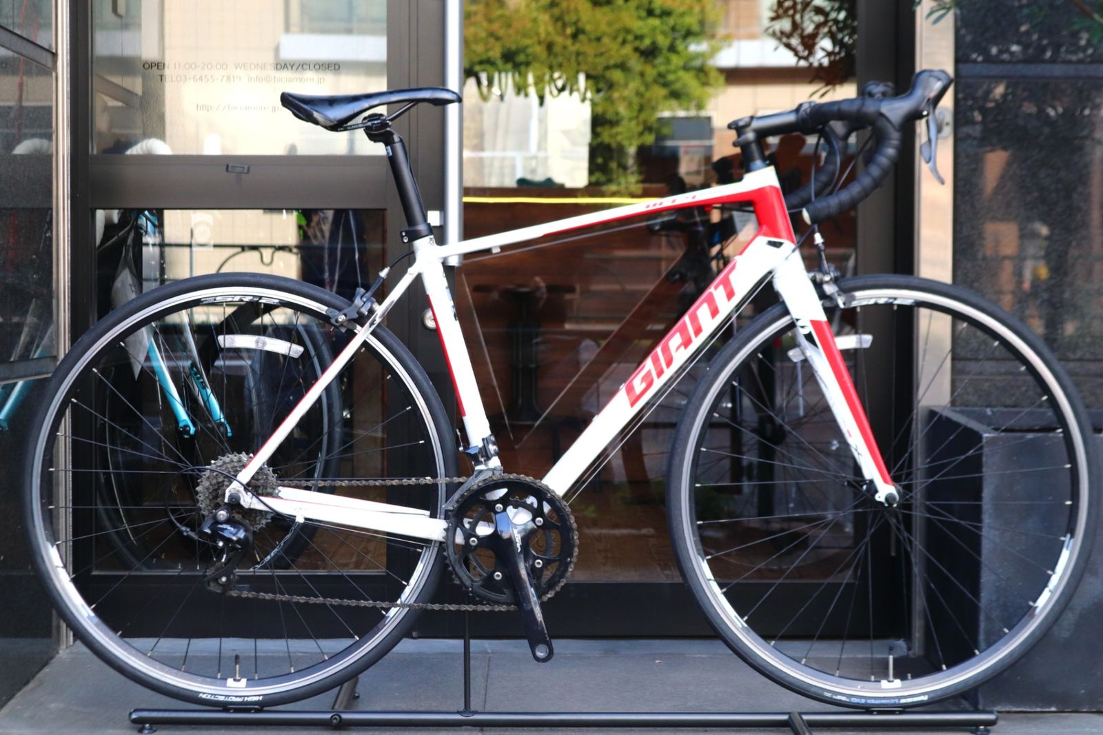 ジャイアント GIANT デファイ DEFY 3 2016モデル Mサイズ シマノ ソラ 