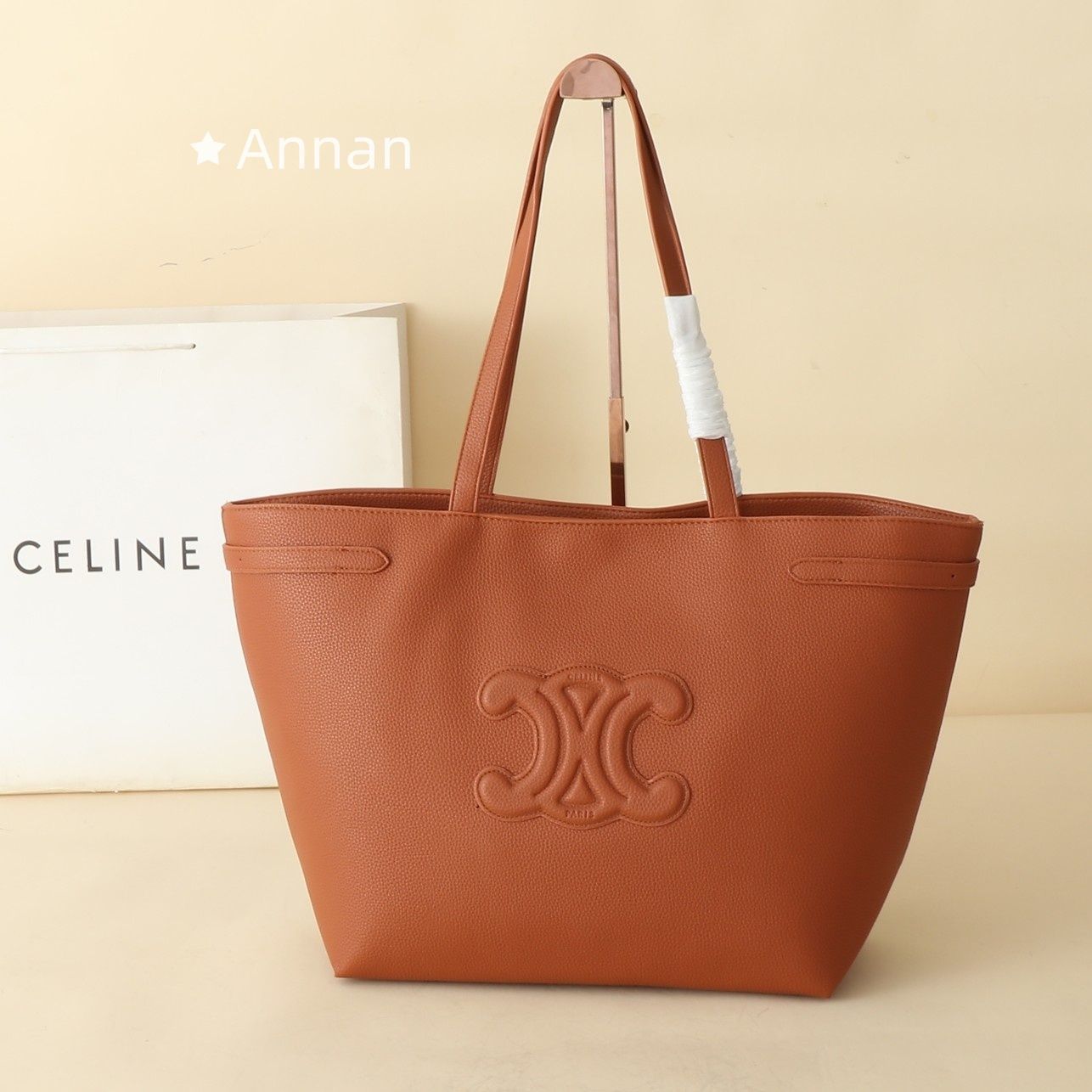 実用性 【極美品】本革 レディース CELINE セリーヌ トート 実用性 【極美品】本革 レディース CELINE セリーヌ トート