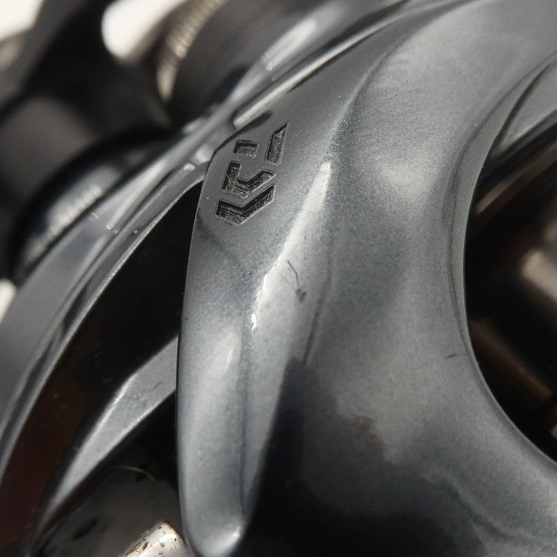 姫路東】【中古】DAIWA｜ダイワ 25タトゥーラ SV TW リール - メルカリ