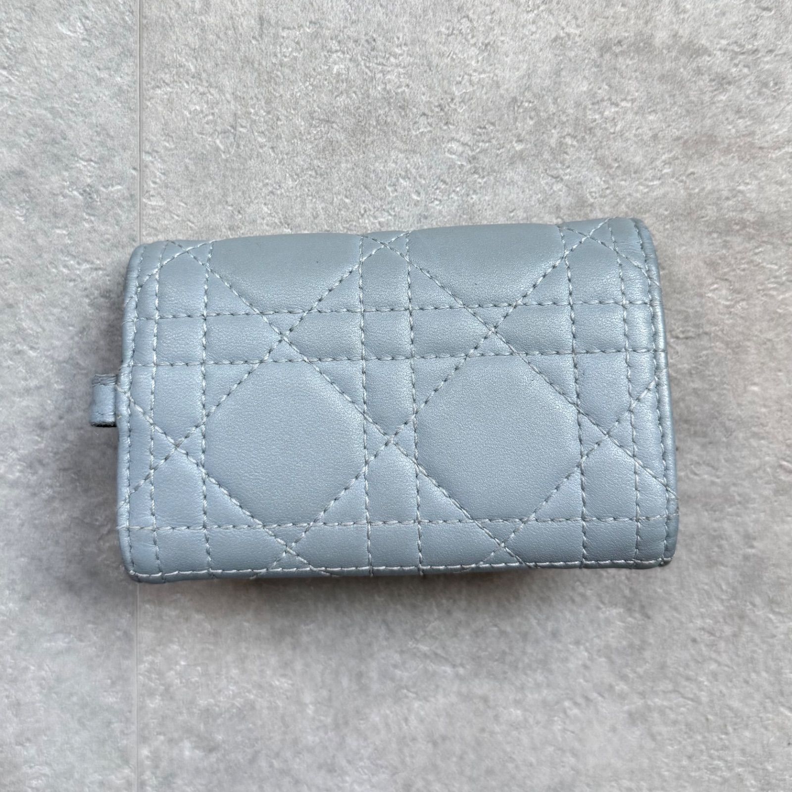 Christian Dior　ディオール　 キルティング　キーケース　水色 Christian Dior ディオール キルティング キーケース 水色 Christian