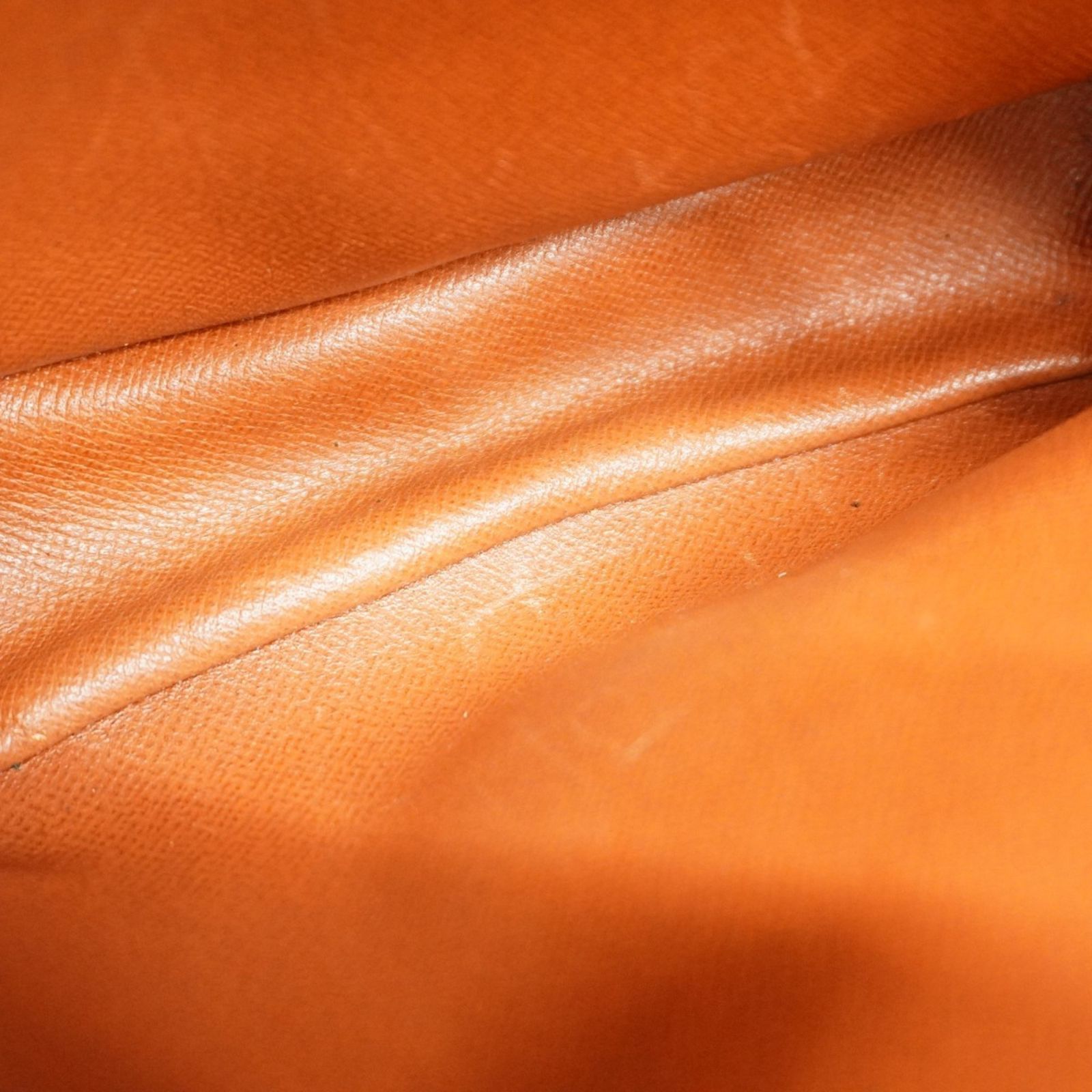 Buy from Japan Easily