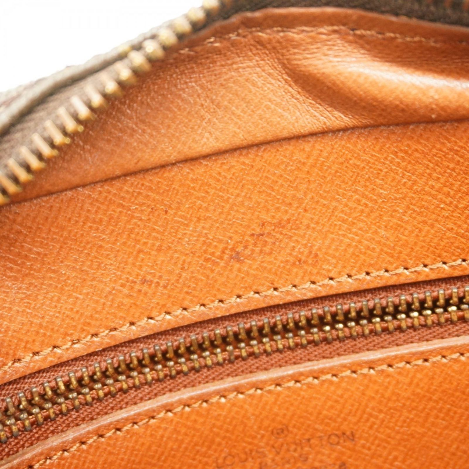 Buy from Japan Easily