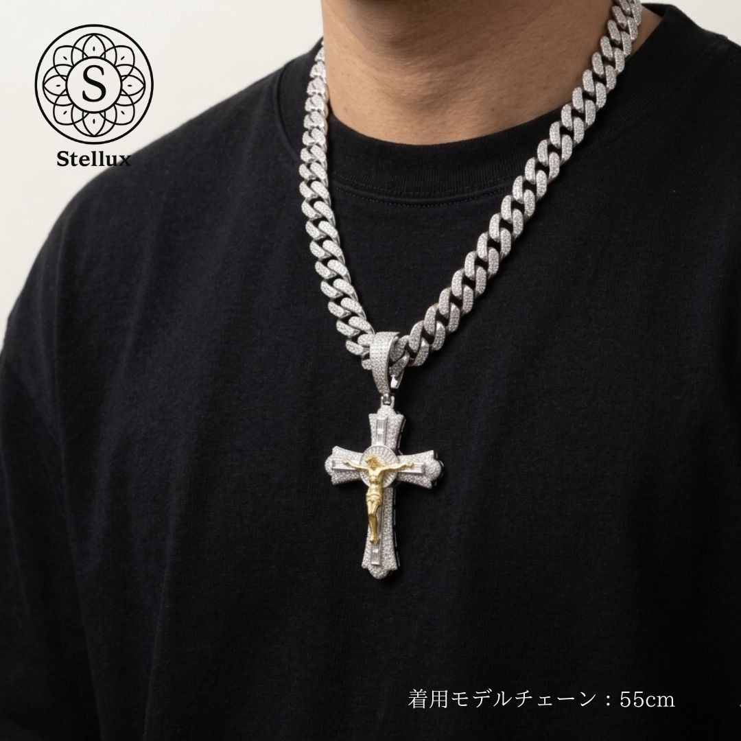 輝き放つ、極上クロス】モアサナイト・ネックレス/十字架・クロス