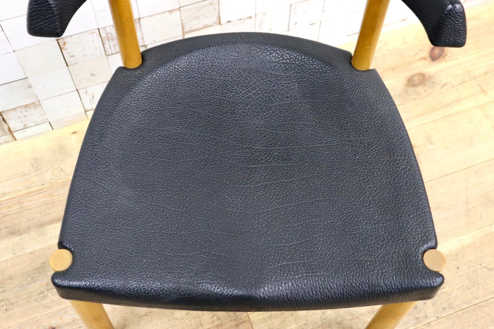 GMIN7T〇Cassina / カッシーナ レオナルドチェア ダイニングチェア