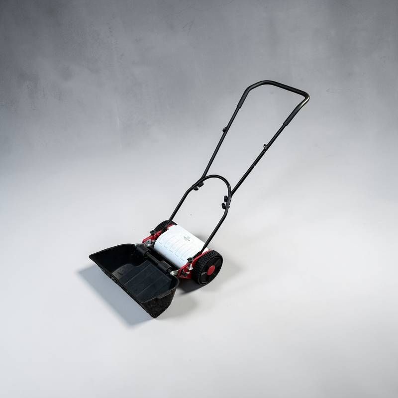 DCM 手動式芝刈り機 20cm 集草ボックス付 手押し芝刈り機 - メルカリ