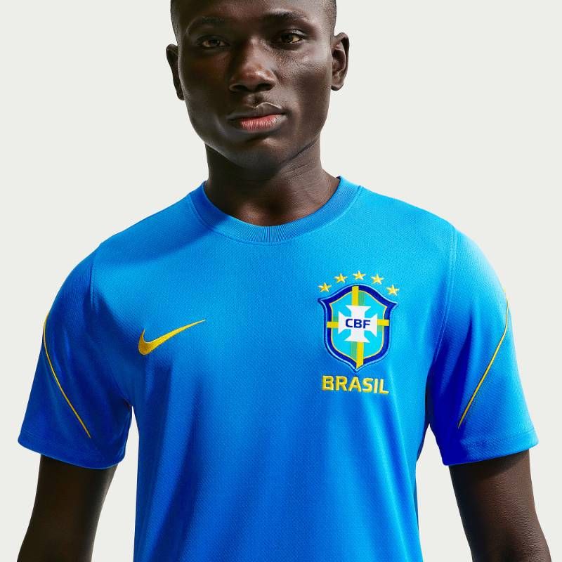 送料無料・匿名配送】Nike ナイキ ブラジル代表 2026 公式 ストライク