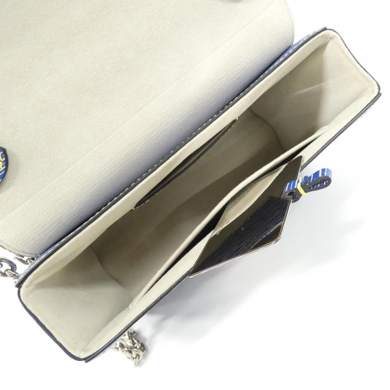 Buy from Japan Easily