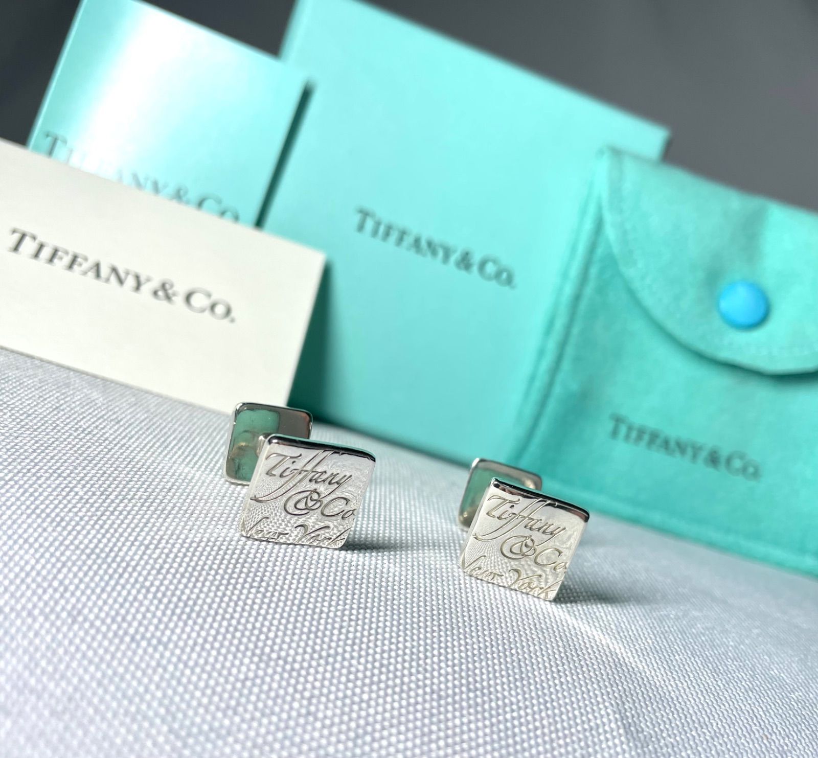 美品 Tiffany ティファニー ニューヨーク ノーツ エンブレムロゴ