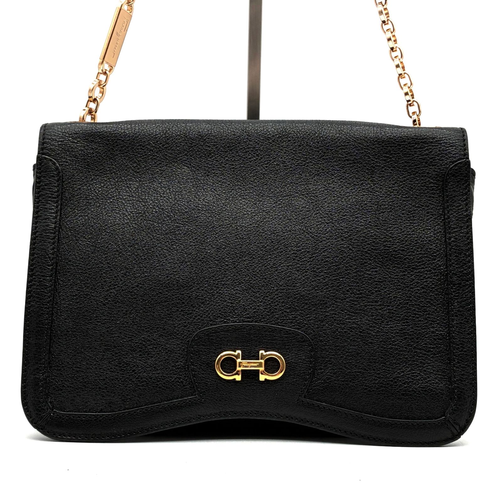 未使用に近い Salvatore Ferragamo サルヴァトーレフェラガモ ワン 