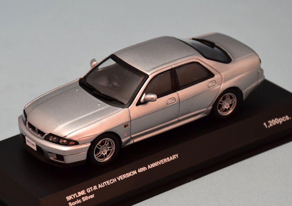 京商 1/43 SKYLINE GT-R AUTECH Version 40th Anniversary (Sonic