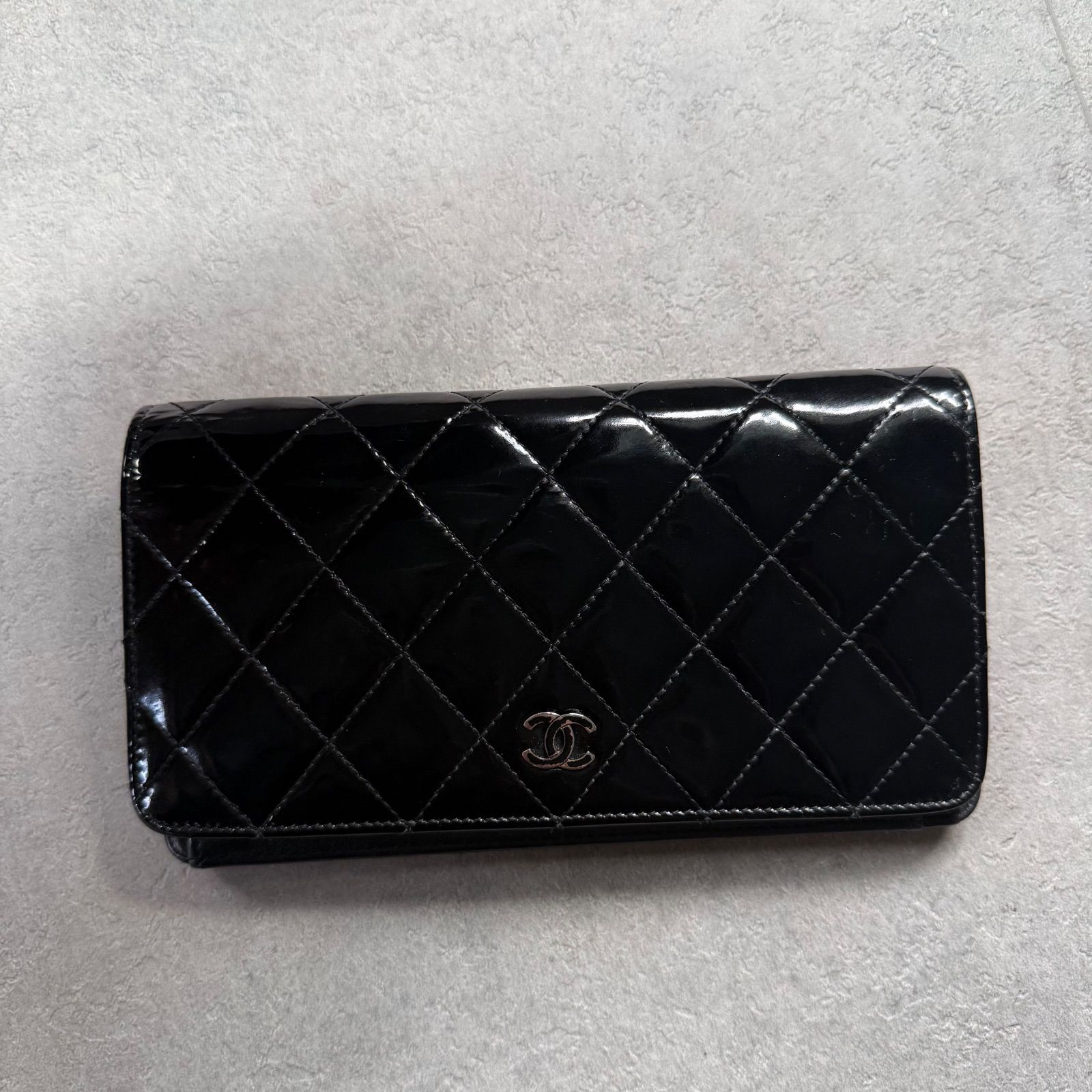 CHANEL シャネル マトラッセ タイムレスクラシック パテントレザー 二 