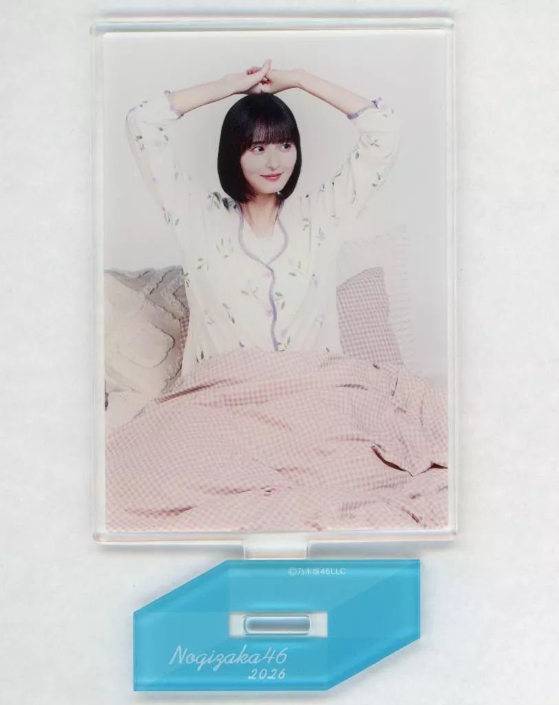 未使用【乃木坂46 遠藤さくら】2025年 卓上カレンダー アクリルスタンド 中古】アクリルスタンド・アクリルパネル 遠藤さくら アクリルスタンド