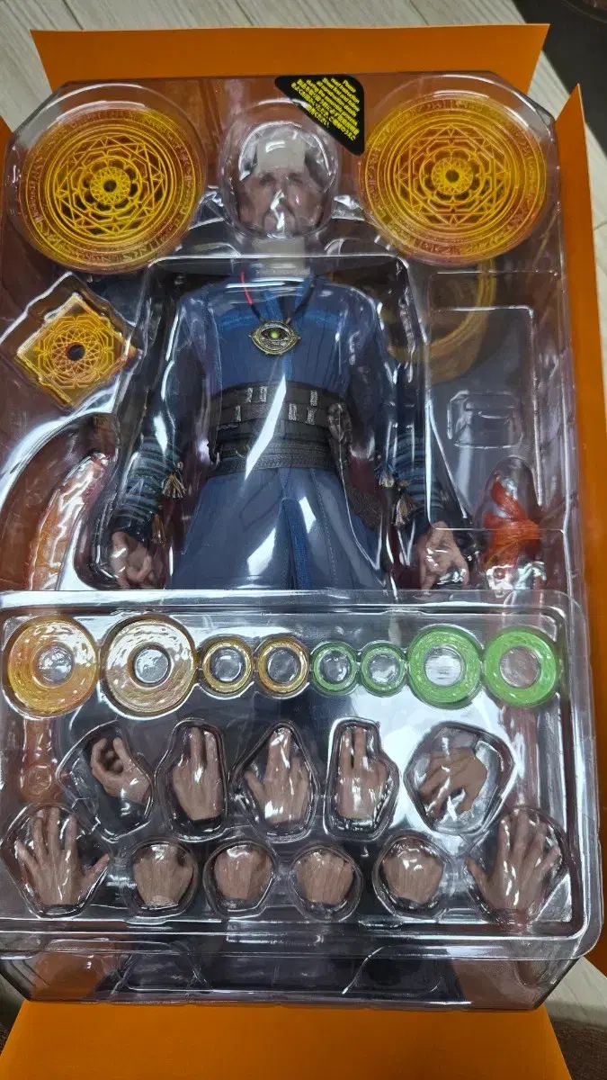 ホットトイズ ドクターストレンジ インフィニティーウォー【おまけ付き