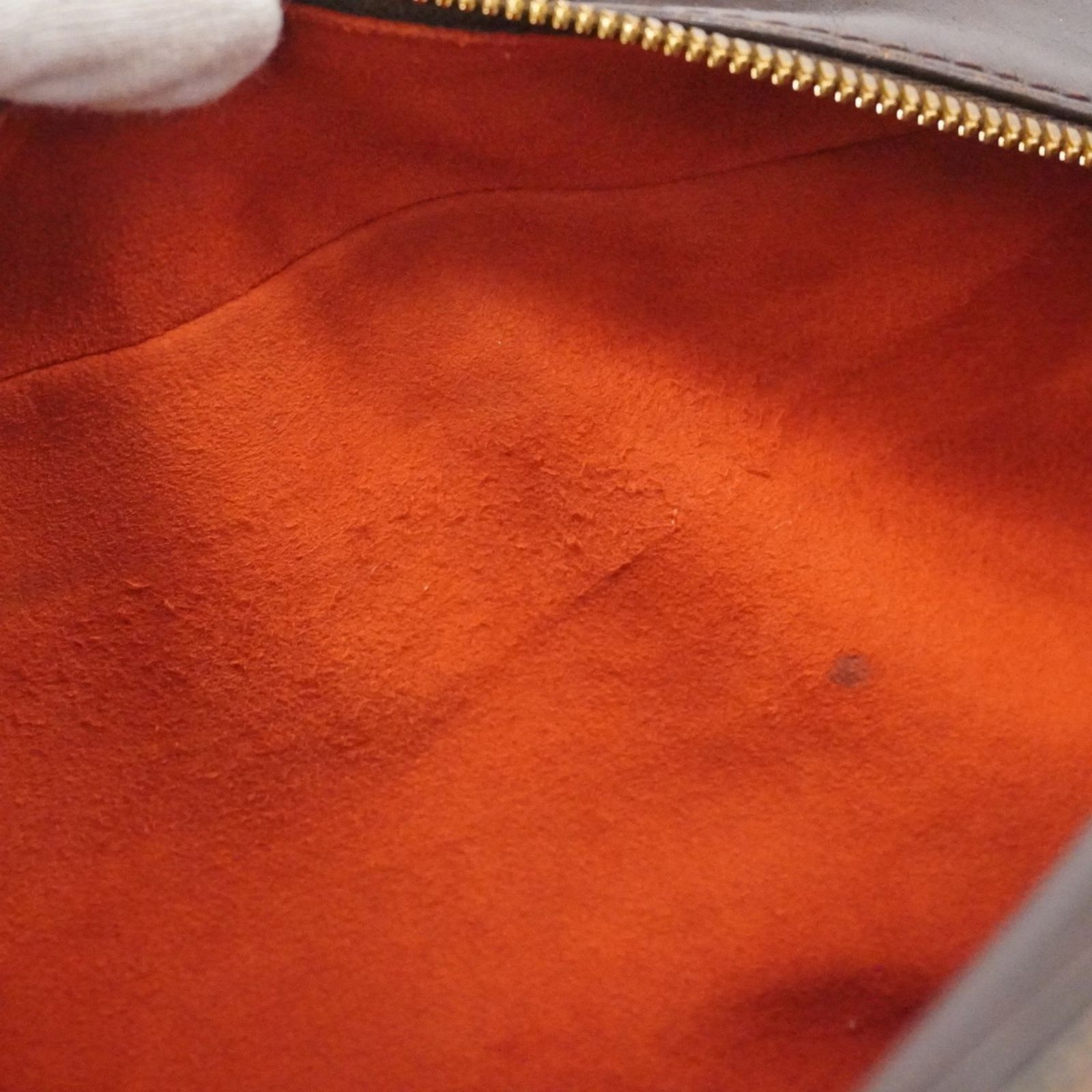 Buy from Japan Easily