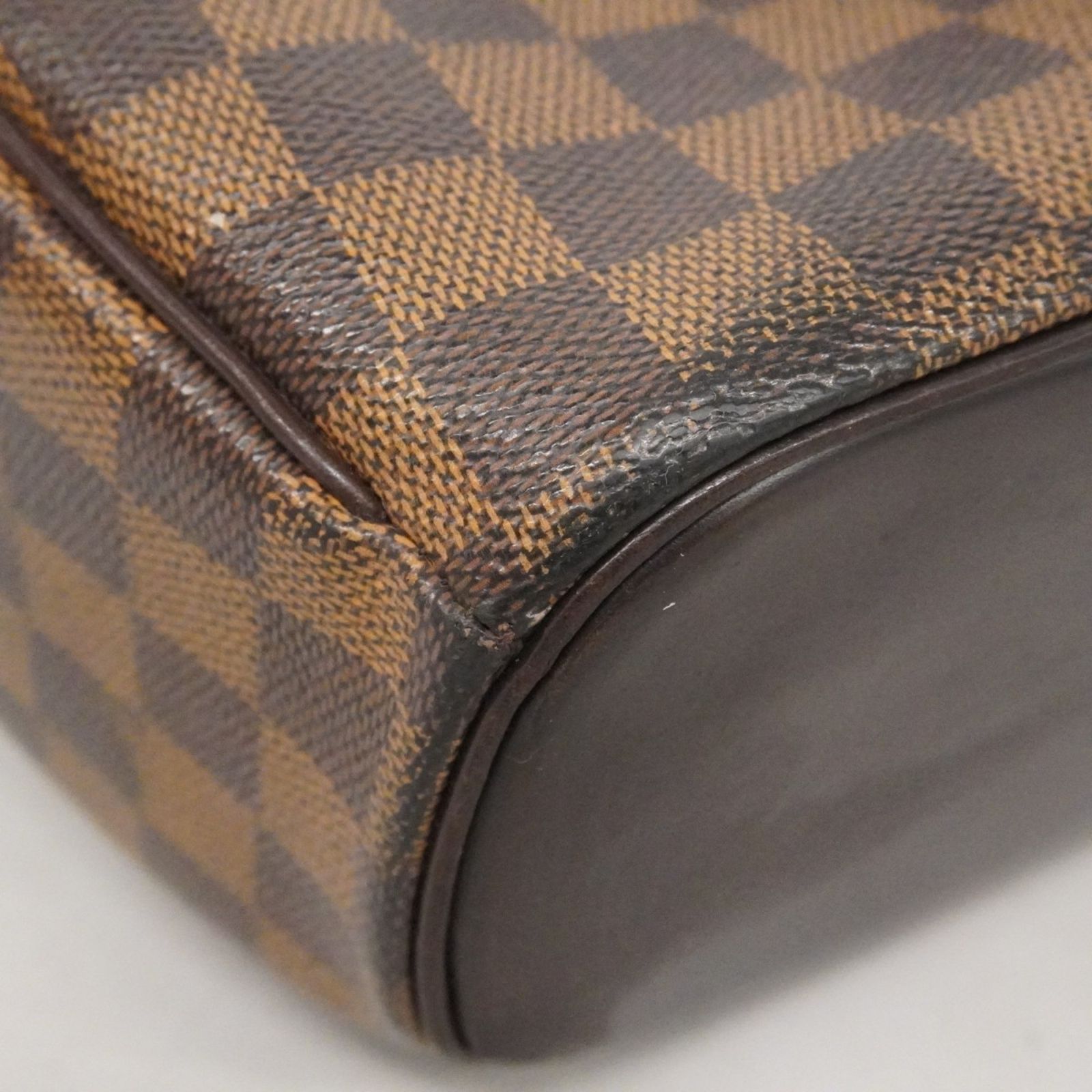 Buy from Japan Easily