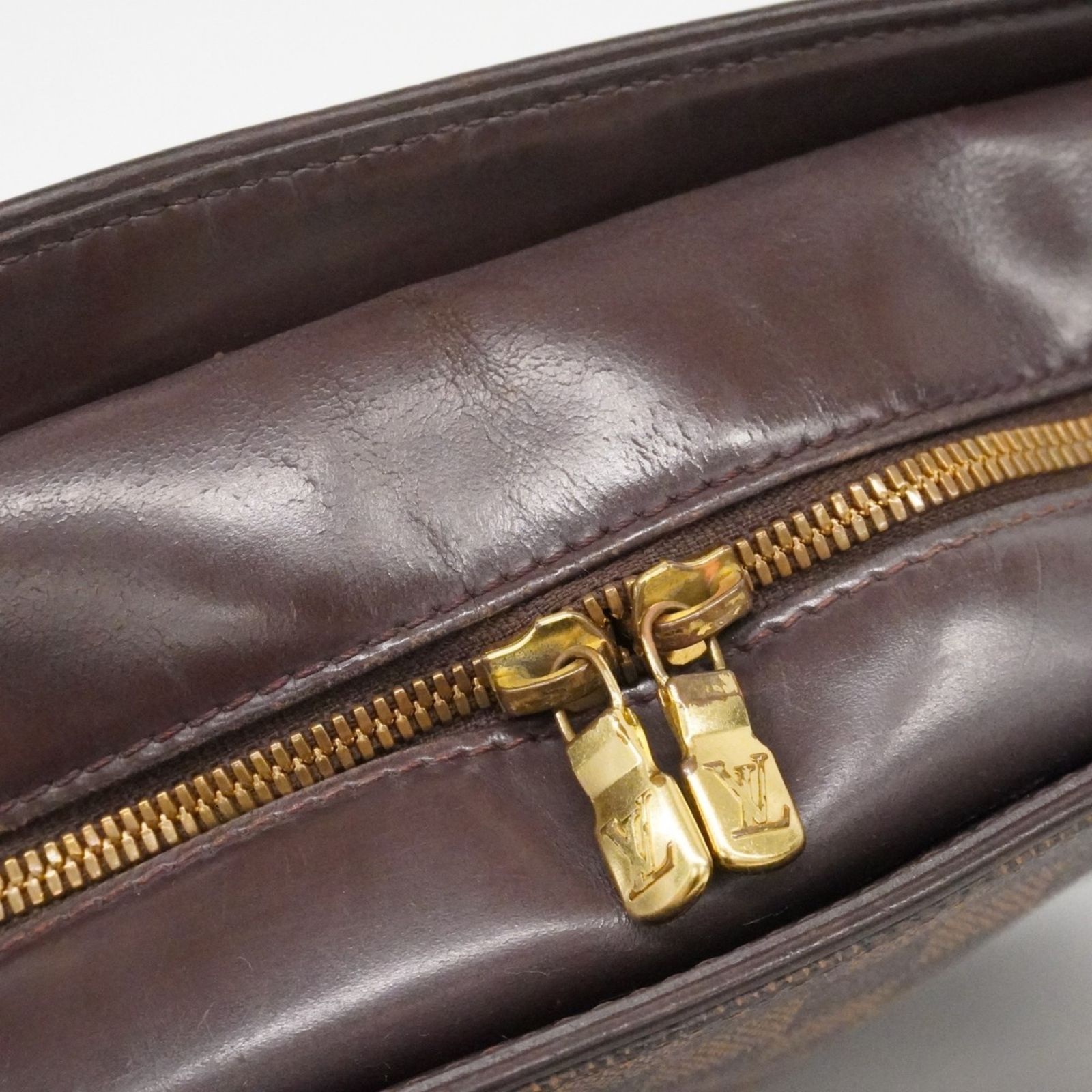 Buy from Japan Easily