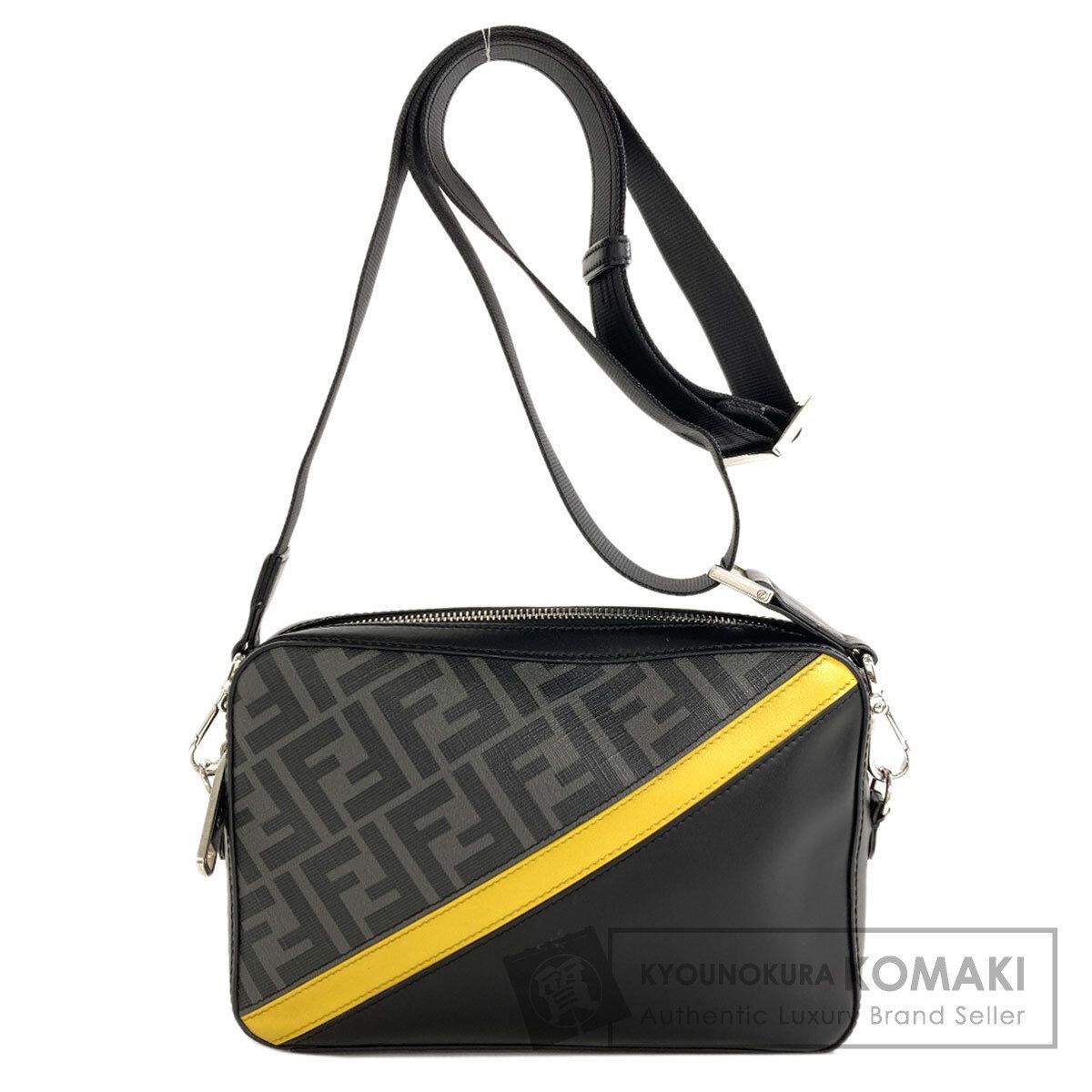 FENDI フェンディ ダイアゴナル カメラケース ショルダーバッグ レザー 