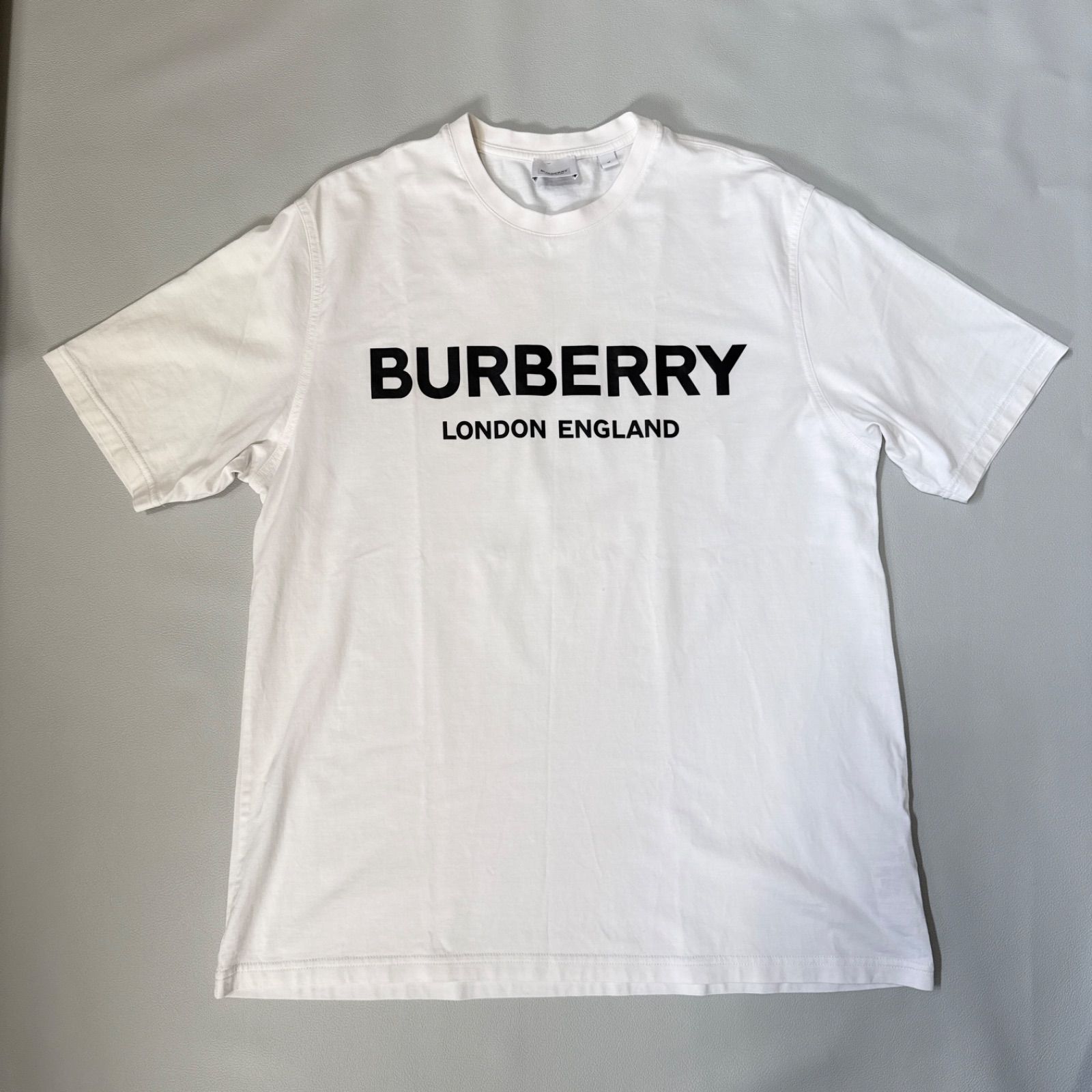 近年モデル 現行タグ BURBERRY バーバリー Tシャツ LONDON ホワイト 白