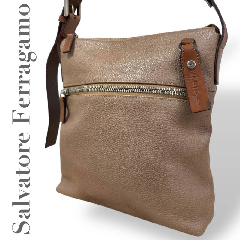 本物 サルヴァトーレ フェラガモ Salvatore Ferragamo レザー ショルダーバッグ ベージュ バッグ 中古・ 中古・古着通販】Salvatore Ferragamo (サルヴァトーレ フェラガモ