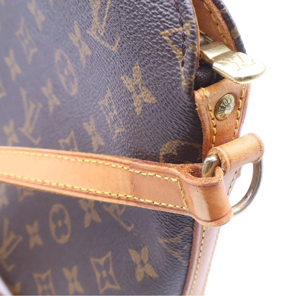 LOUIS VUITTON (ルイヴィトン) モノグラム ドルーオ ショルダー LOUIS VUITTON (ルイヴィトン) モノグラム ドルーオ ショルダー
