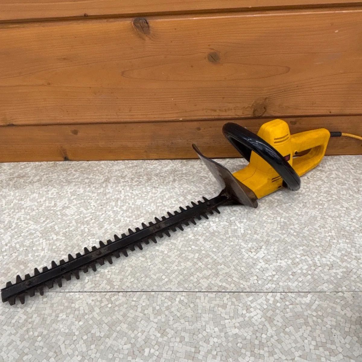 動作確認済み】RYOBI ヘッジトリマ HT-3600 電動 100V 生垣バリカン 