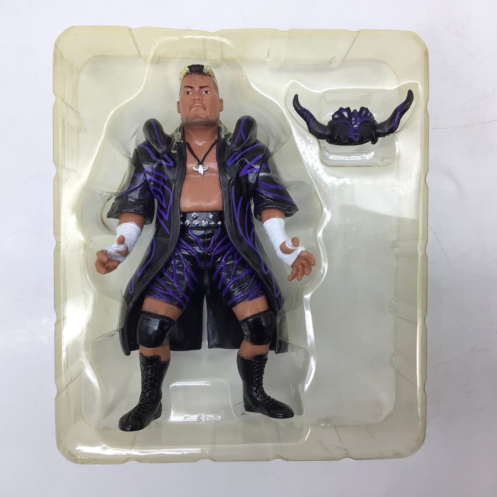 3342 絶版 天山広吉 新日本プロレス フィギュア Deluxe Figuer